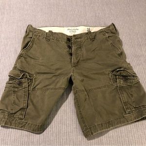 A&F Size 36 Cargo Sorts Olive Button Fly Cotton